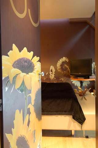 Отель Бутик Отель Ле Фльор София Роскошный двухместный номер с 1 кроватью-12